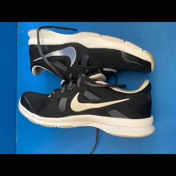 Nike Women In-Season TR 3 Training  Size 10 - Picture 7 of 10